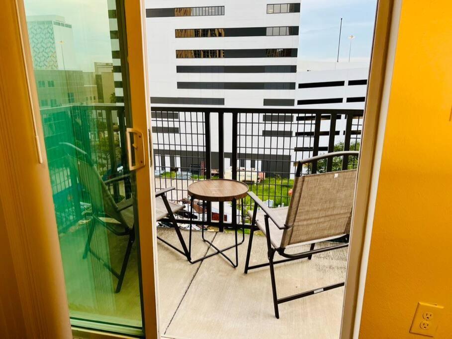 Apto 1 Bed - Kitchen - Free Parking Apartment Хюстън Екстериор снимка