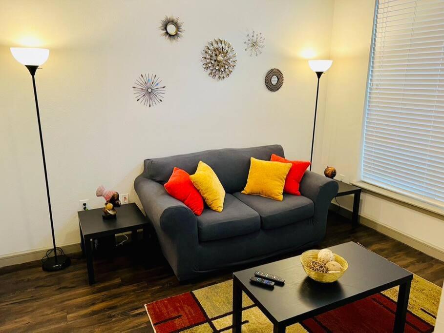 Apto 1 Bed - Kitchen - Free Parking Apartment Хюстън Екстериор снимка